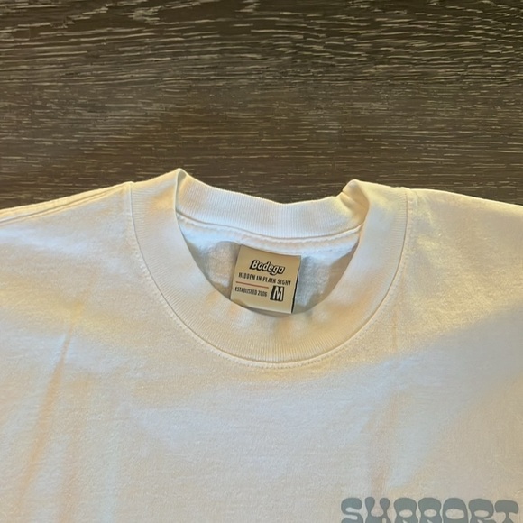 Support your local Bodega tee - Picture 4 of 4